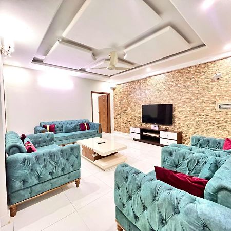 Luxury Executive 2Bedroom Apartment Convenient And Nice Location Islamabad Exterior foto